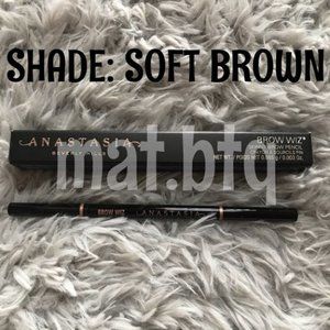 Anastasia Beverly Hills Brow Wiz in Soft Brown